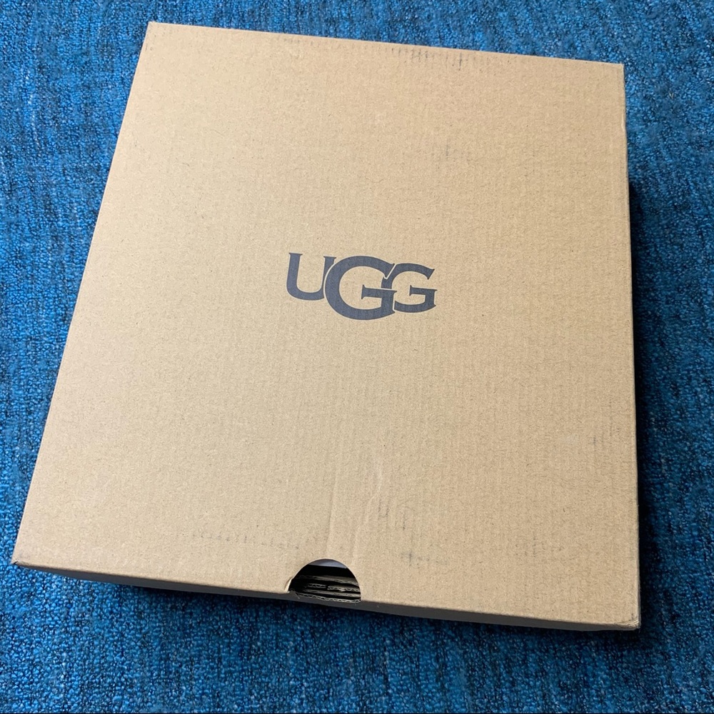 UGG Neutra Chunky Glitter Platform Sneaker in Mint Green Slip On - Picture 8 of 10